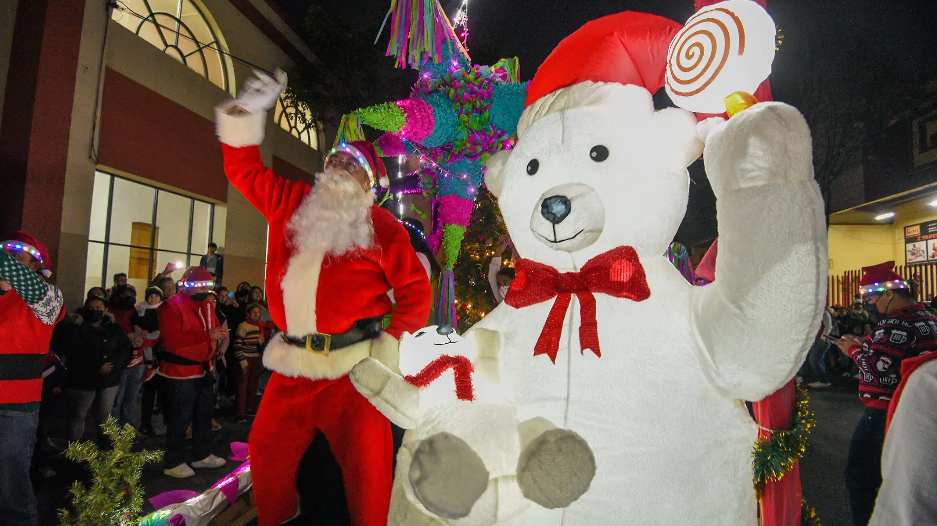 907432_Desfile Navideño en Toluca -5.jpg _impreso